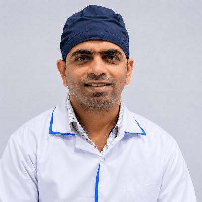 Dr Vaibhav Kanade